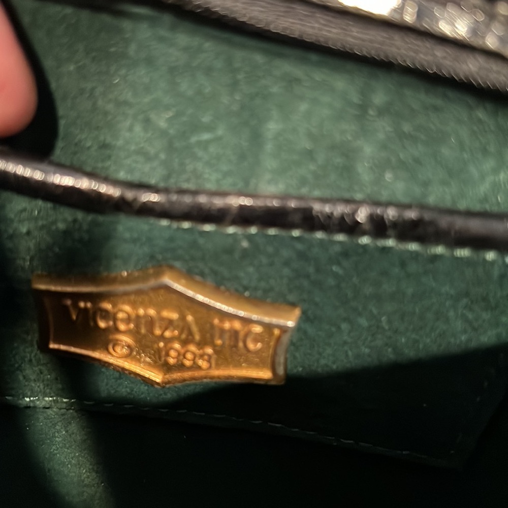 Vintage Vicenza Patent Croc Leather Clutch - Picture 6 of 8
